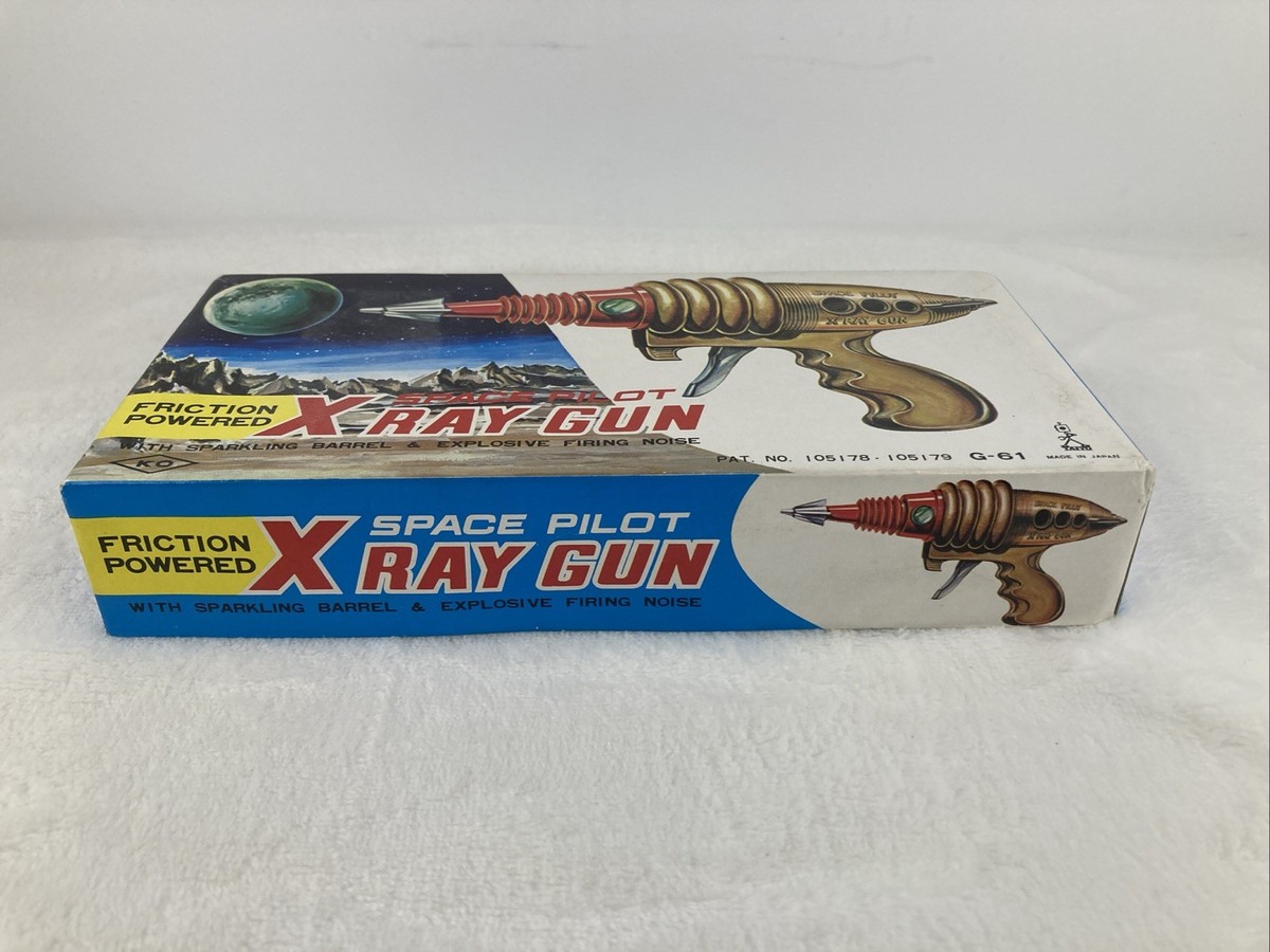 SPACE PILOT XRAY GUN, TAIYO, G-61 FRICTION POWERED JAPAN - IN BOX