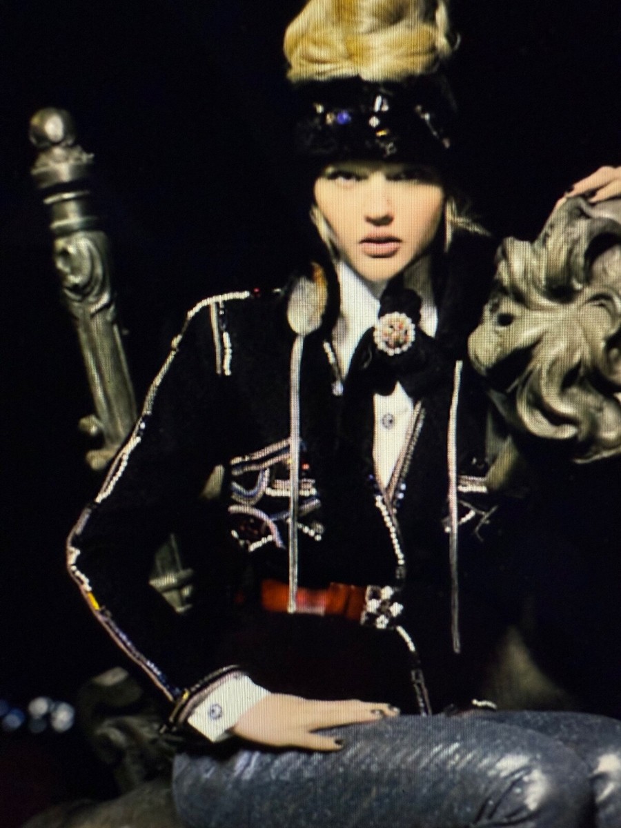 CHANEL VINTAGE 09A PARIS-MOSCOW TWEED BLACK JEWELED JACKET CUFFS