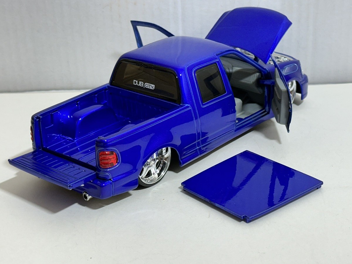 JADA DUB 2003 FORD F150 SUPERCREW CANDY BLUE 1:24 PICKUP TRUCK NEW