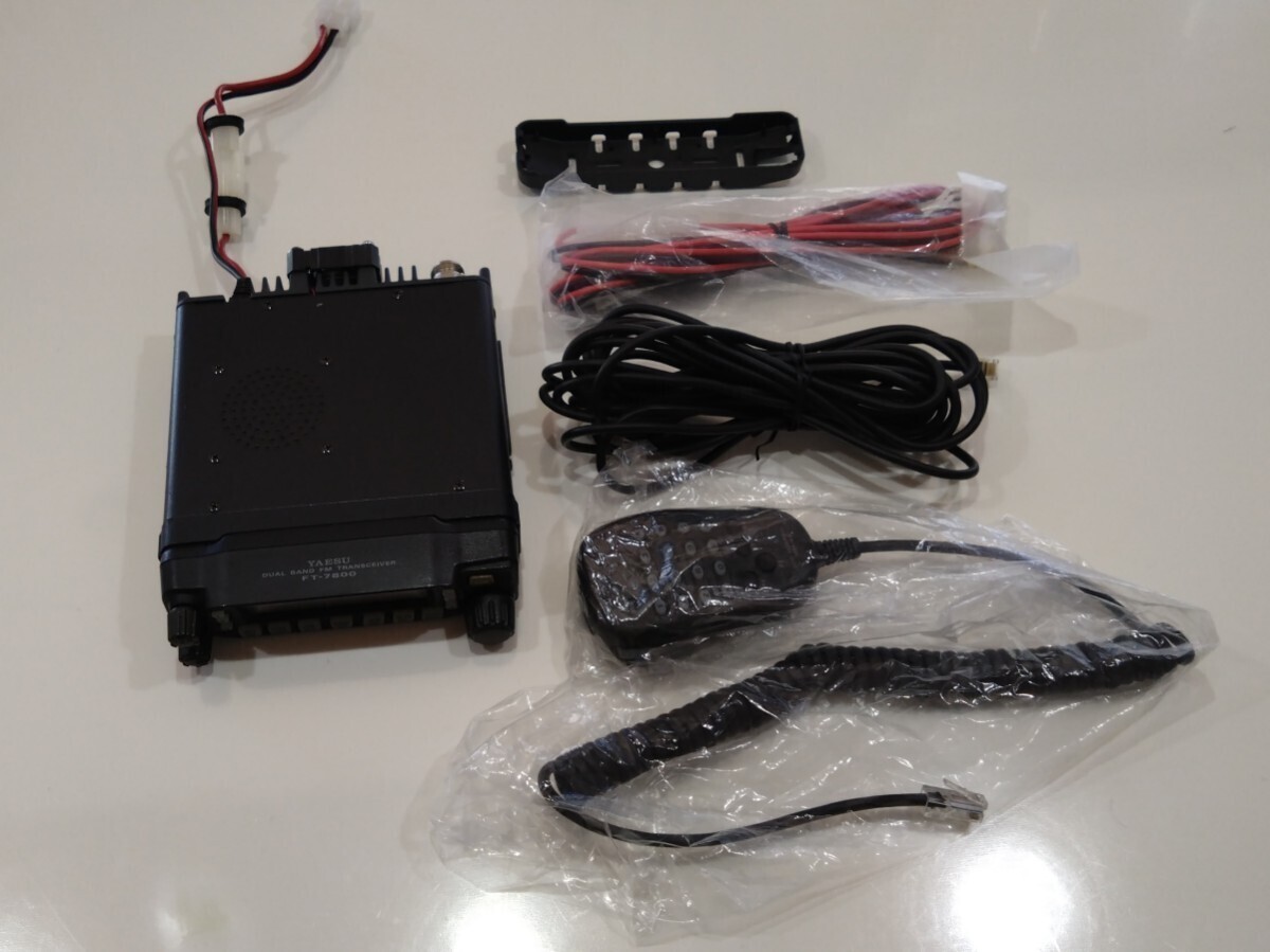 standard FT-7800 20w STANDARD FT-7800 144⁄430 20W (USED) STANDARD