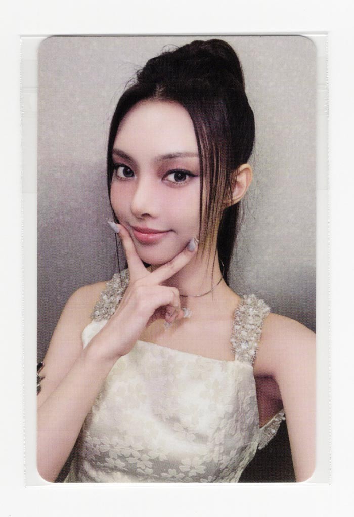 ILLIT bomb オフラインイベント ミンジュ 2種 コンプ ポストカード