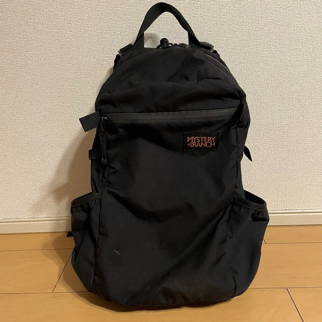 Mystery Ranch Street Fighter 20L Black Backpack Orange Tag Old