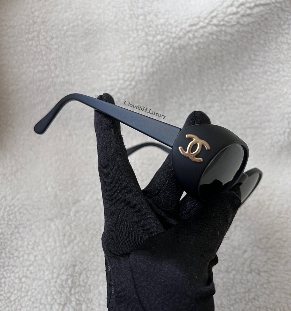 Auth Chanel 1990's Black Oval Goggle Gold CC Logo Sunglasses