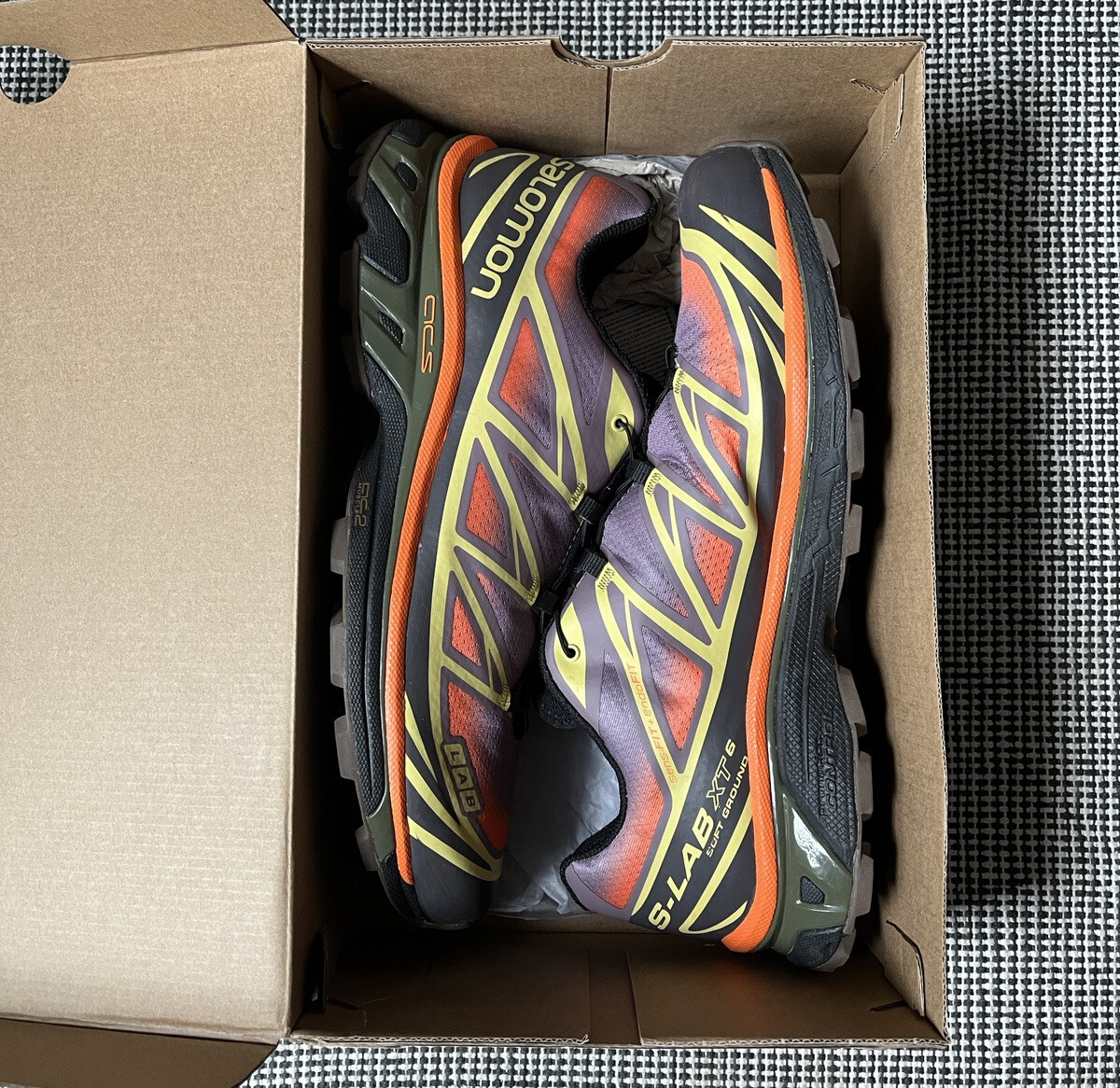 Salomon XT-6 SKYLINE Black/Moonscape/Leek Green/Orange US men size