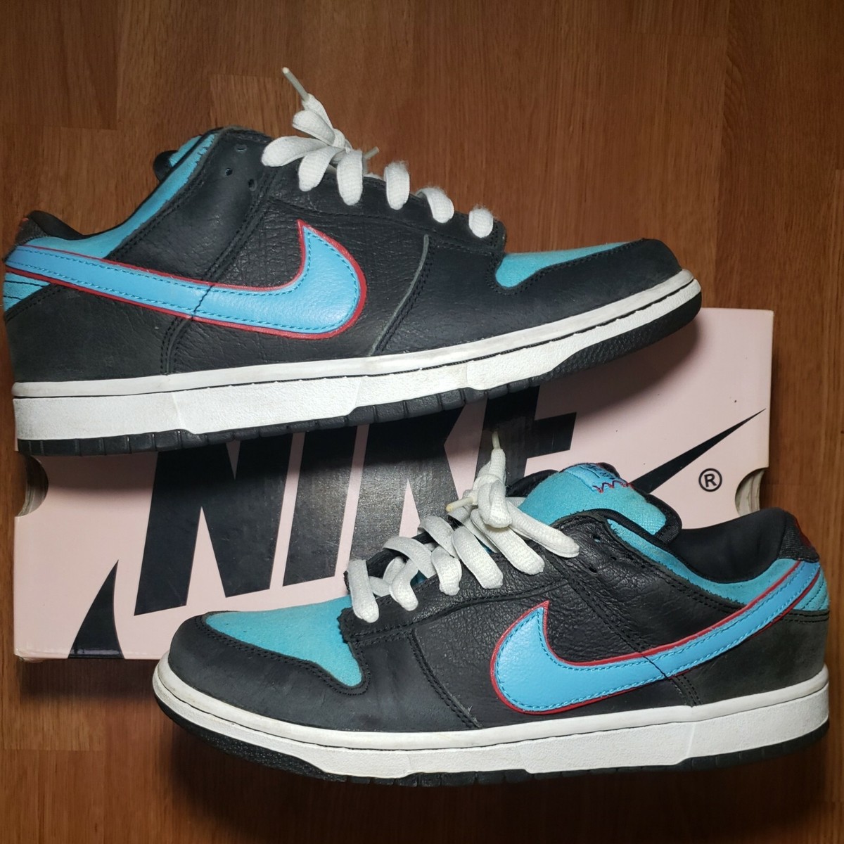 Pre-Owned Nike SB Dunk Low 