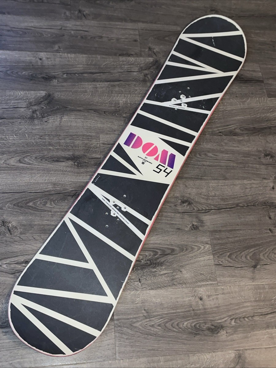 BURTON DOMINANT DOM SNOWBOARD SIZE 154 CM AMAZING LOOK!! | eBay