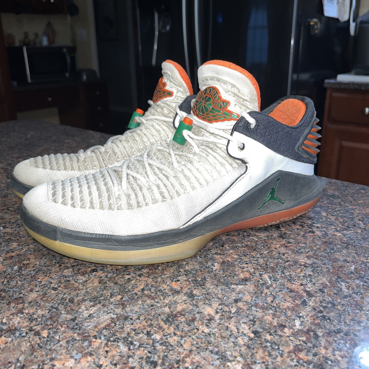 Nike Air Jordan 32 XXXII Low Gatorade Be Like Mike White Orange