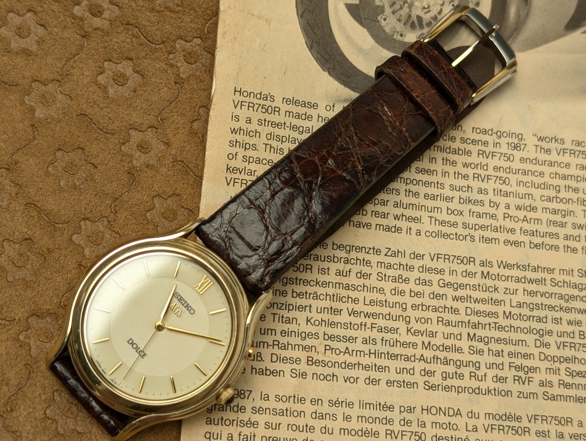 SEIKO Dolce AGS 4M21-0B70 Gold Silver Kinetic Quartz Men's Watch