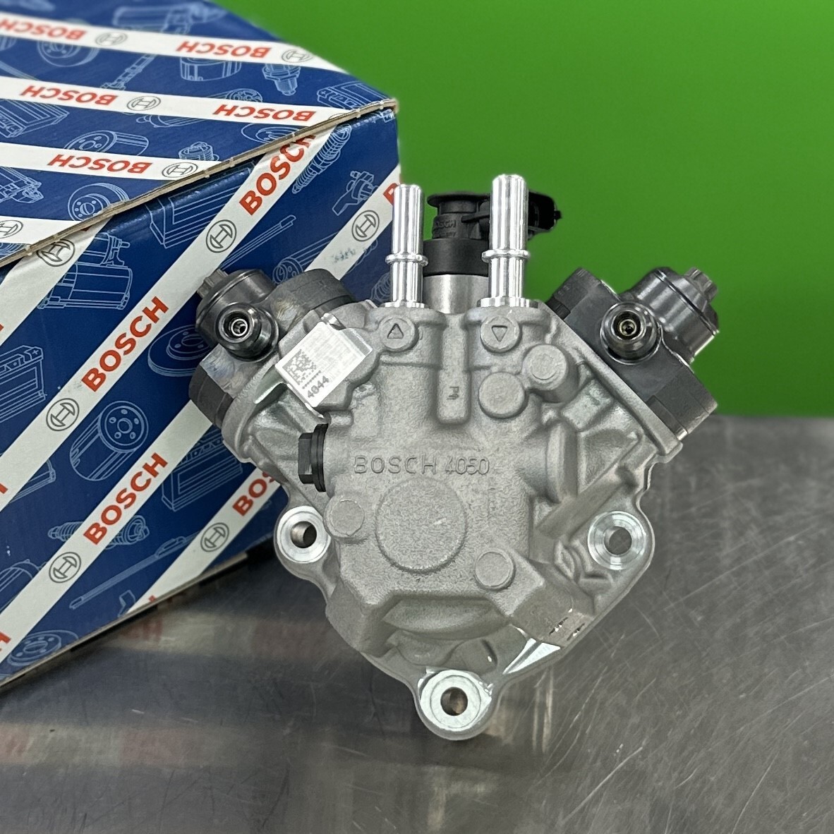 New BOSCH High Pressure Fuel Injection Pump For NISSAN TITAN XD