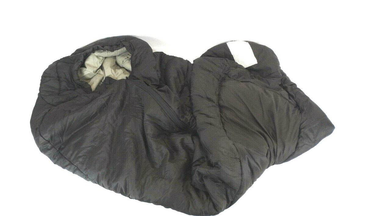 US Military Extreme Cold Weather Outer Sleeping Bag (USED) NSN
