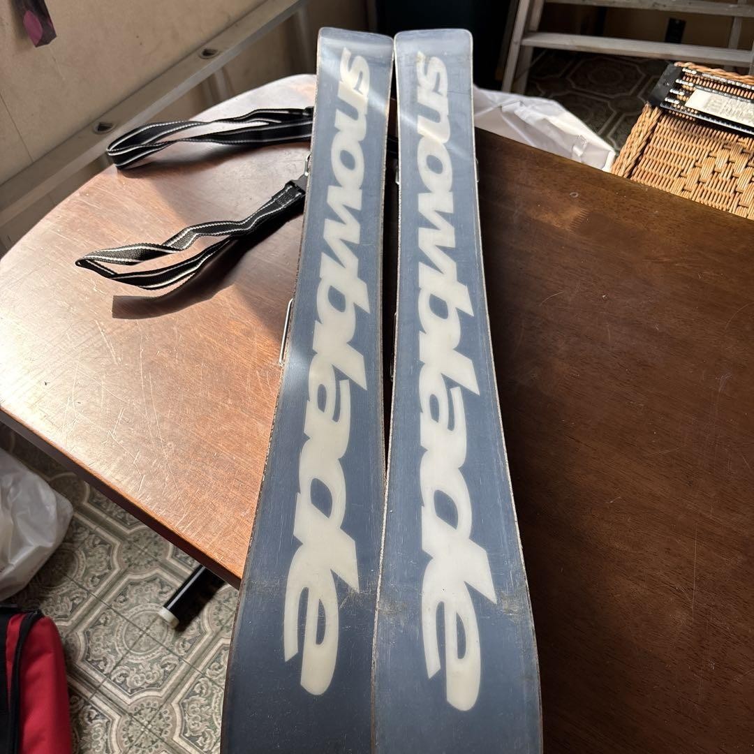 Salomon MINIMAX 99 Snow Skis 99.9cm Freestyle Short Skiboards