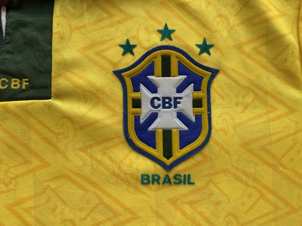 BRAZIL 1991 1993 HOME FOOTBALL SHIRT SOCCER JERSEY UMBRO sz L MEN