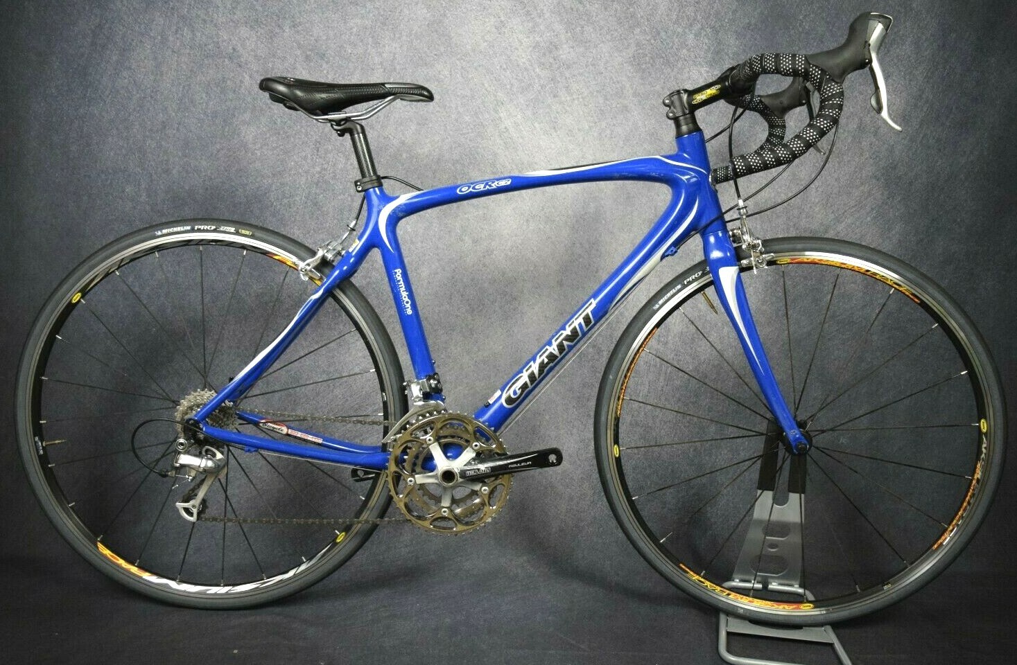 GIANT OCR COMPOSITE 2 ROAD BIKE, 51CM, SIZE MED, SPEED 30, CARBON