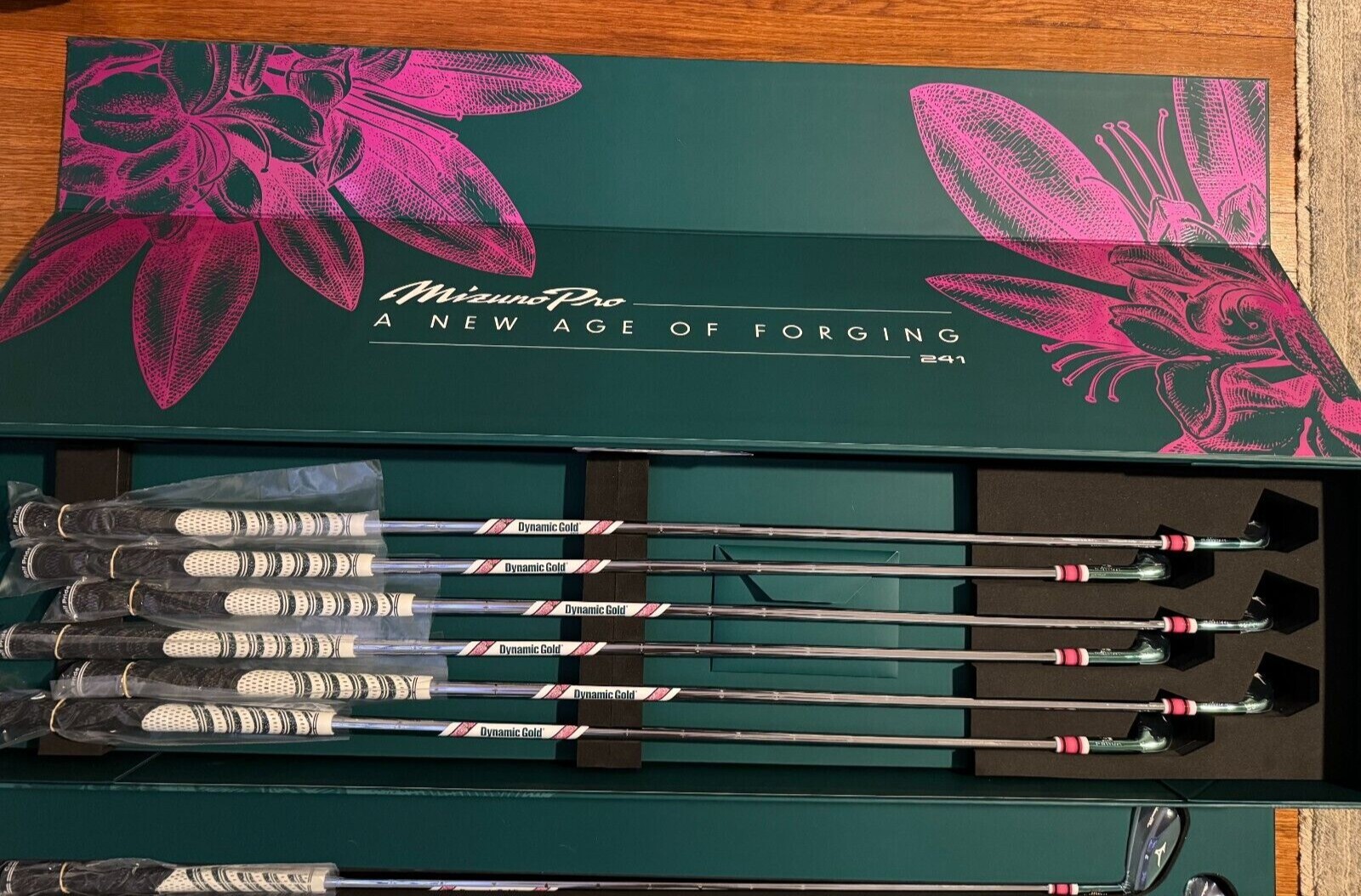 $_32.JPG?set_id=880000500F