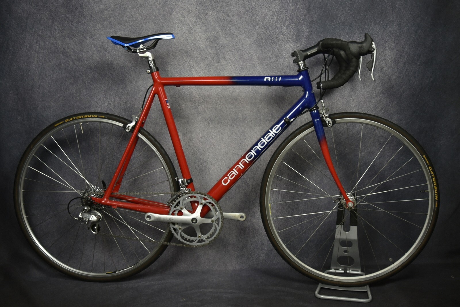 CANNONDALE R600 ROAD BIKE X-LARGE SIZE, 60 CM, 16 SPEED