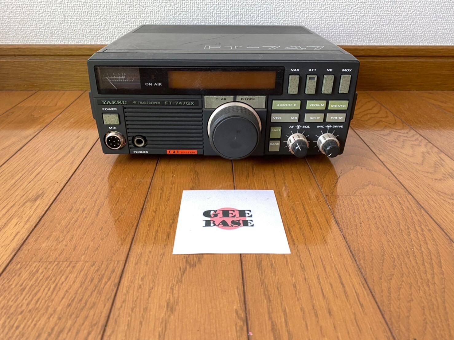 YAESU FT-747GX 1.8MHz-30MHz 100W Super Compact HF Transceiver | eBay