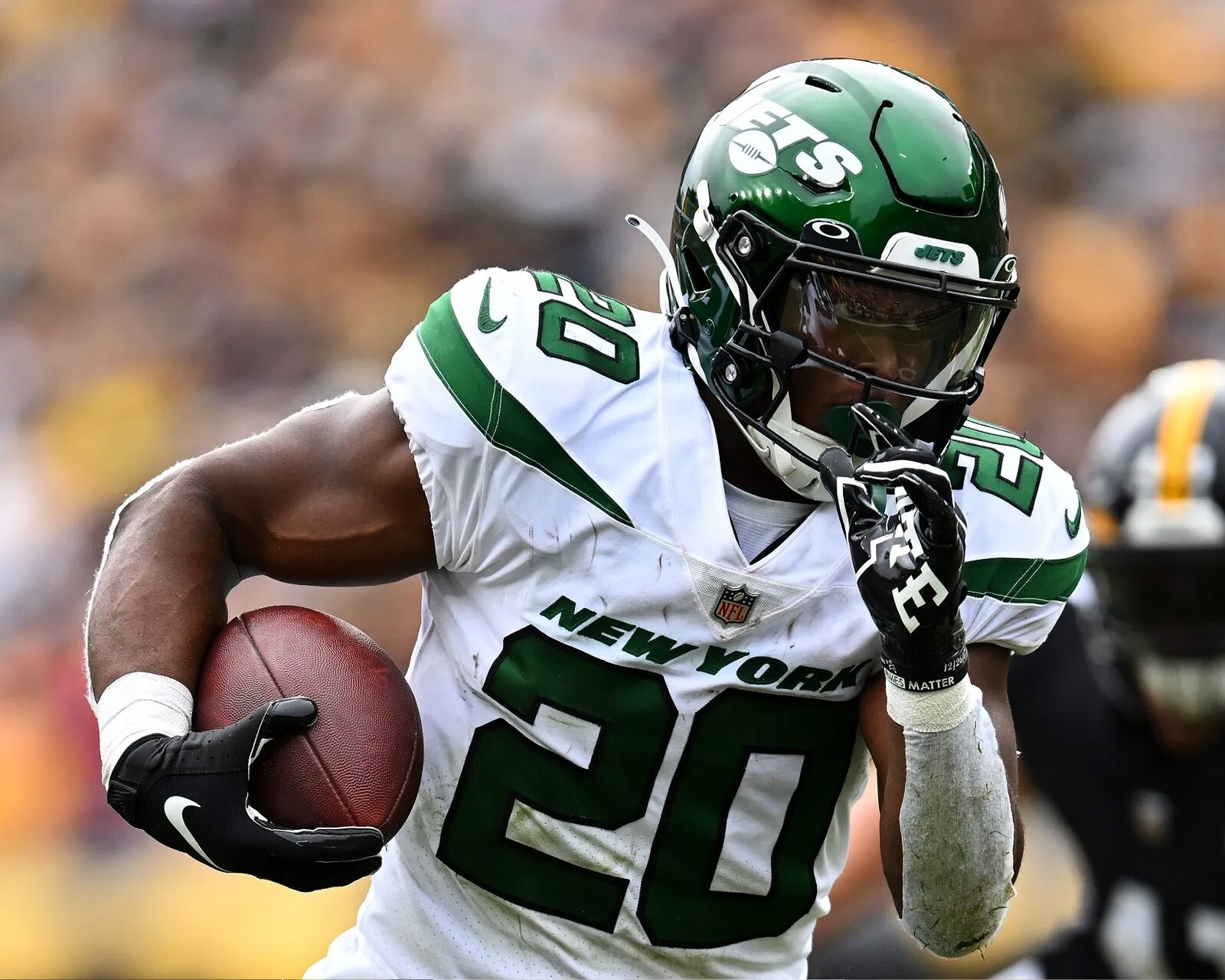 Breece Hall Running Mid Action New York Jets 8x10 NFL Football