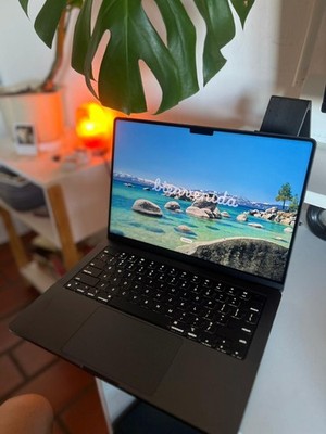 Apple MacBook Pro 14