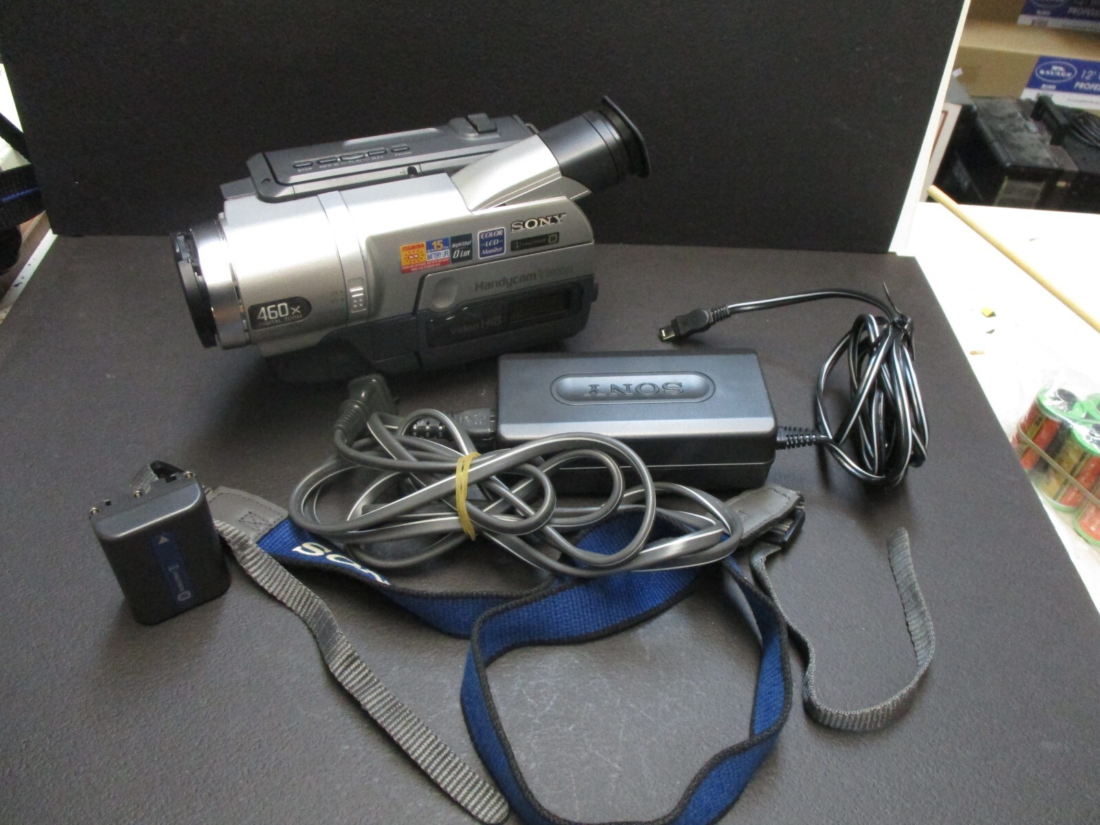 Sony CCD-TRV108 camcorder sony handycam Hi8 has night shot MINT | eBay