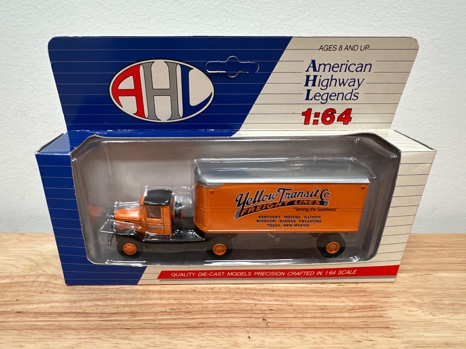 AMERICAN HIGHWAY LEGENDS 1:64 SCALE DIECAST YELLOW FREIGHT SEMI