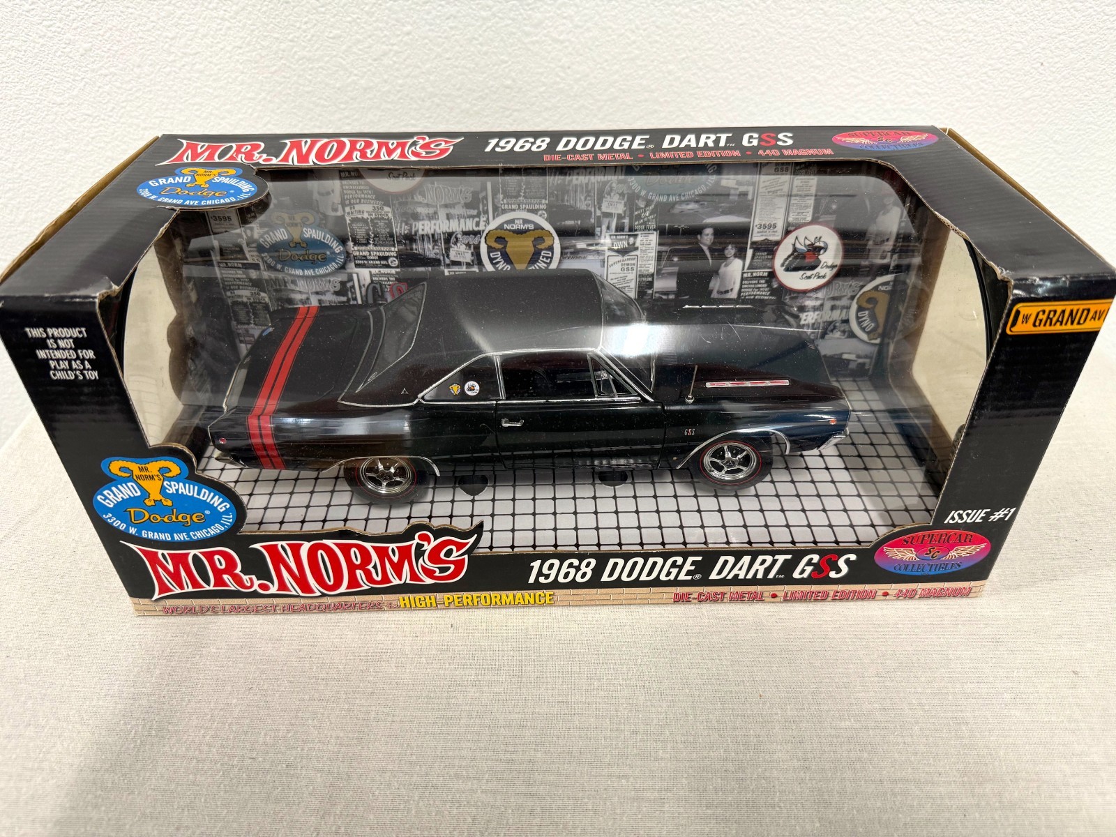 1:18 Supercar Collectables Mr Norms Grand Spaulding 1968 Dodge
