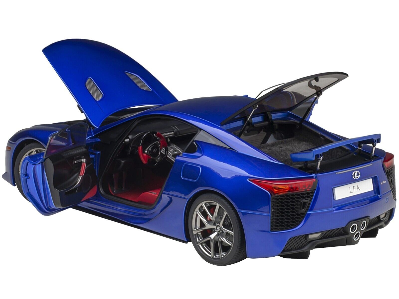 1/18 Scale Lexus LFA (Pearl Blue Metallic) Model Car By Autoart
