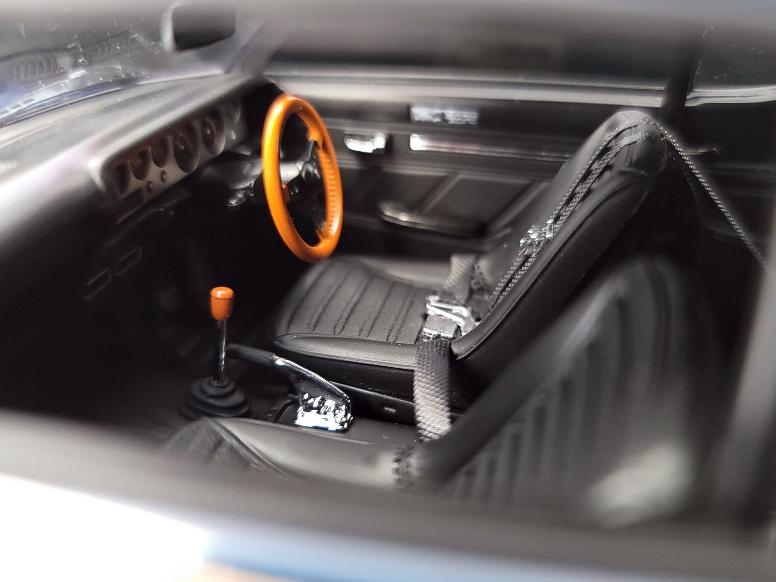 Kyosho 1:18 Nissan Skyline 2000 GT-R Racing Ver #73 Nismo Festival