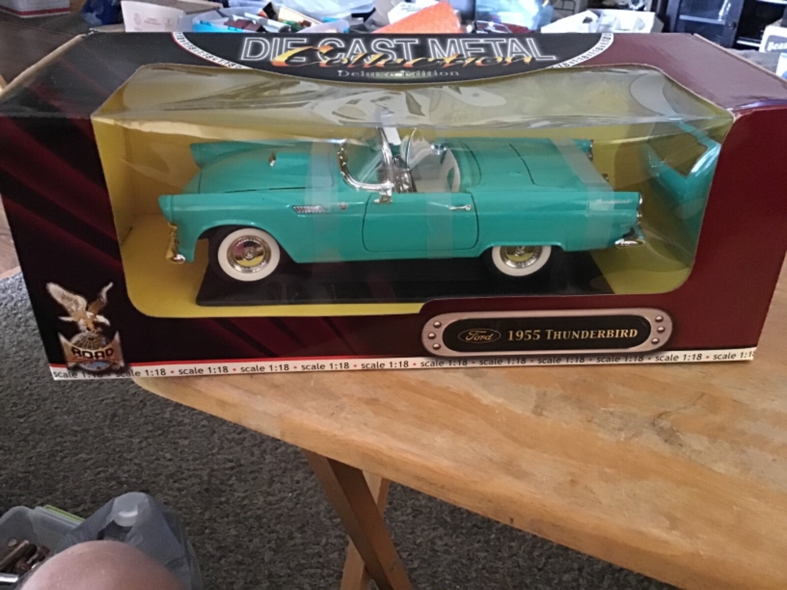 Road Signature Ford 1955 Thunderbird 1:18 Scale Die Cast Deluxe