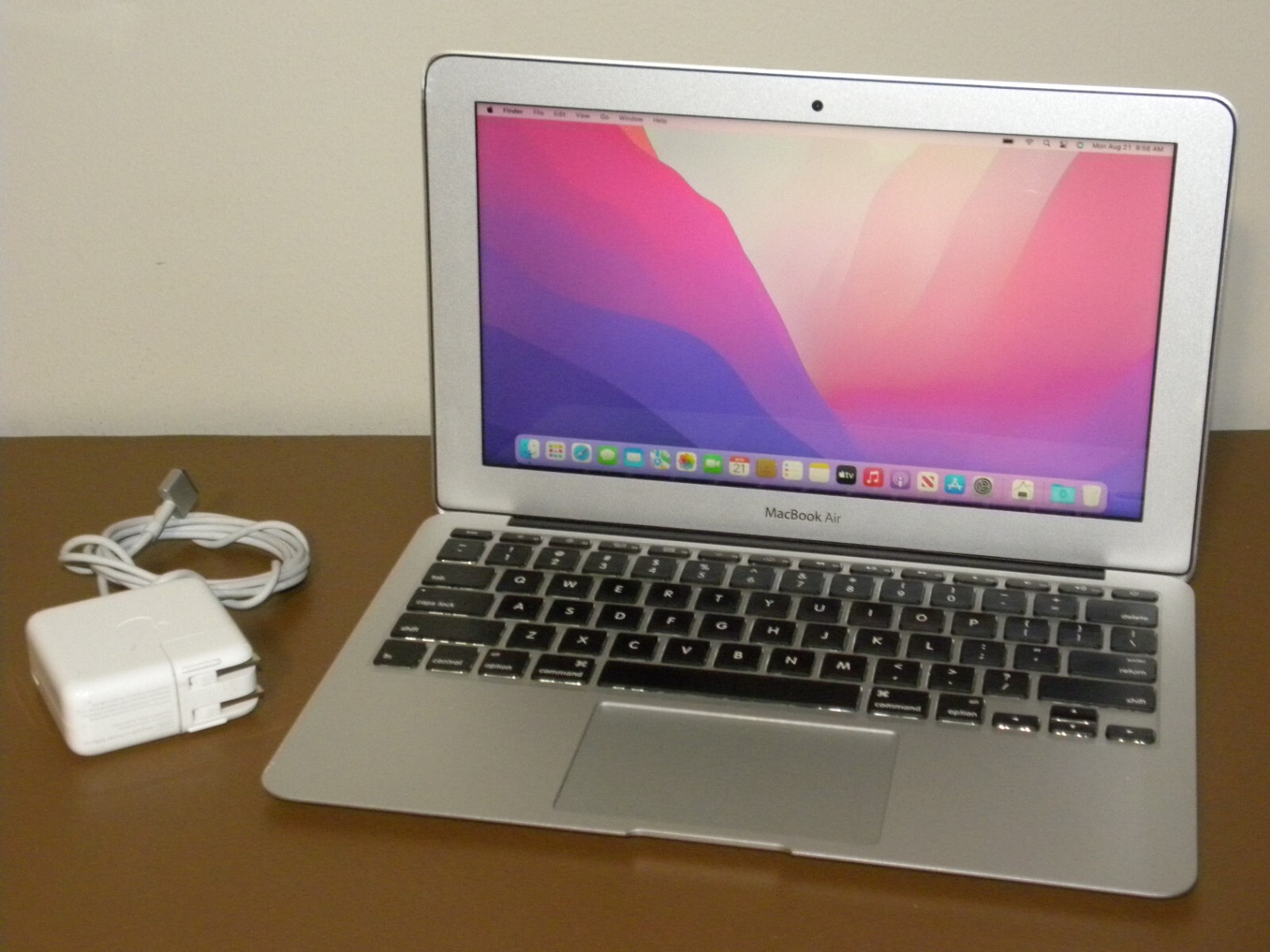 Apple Macbook Air 11