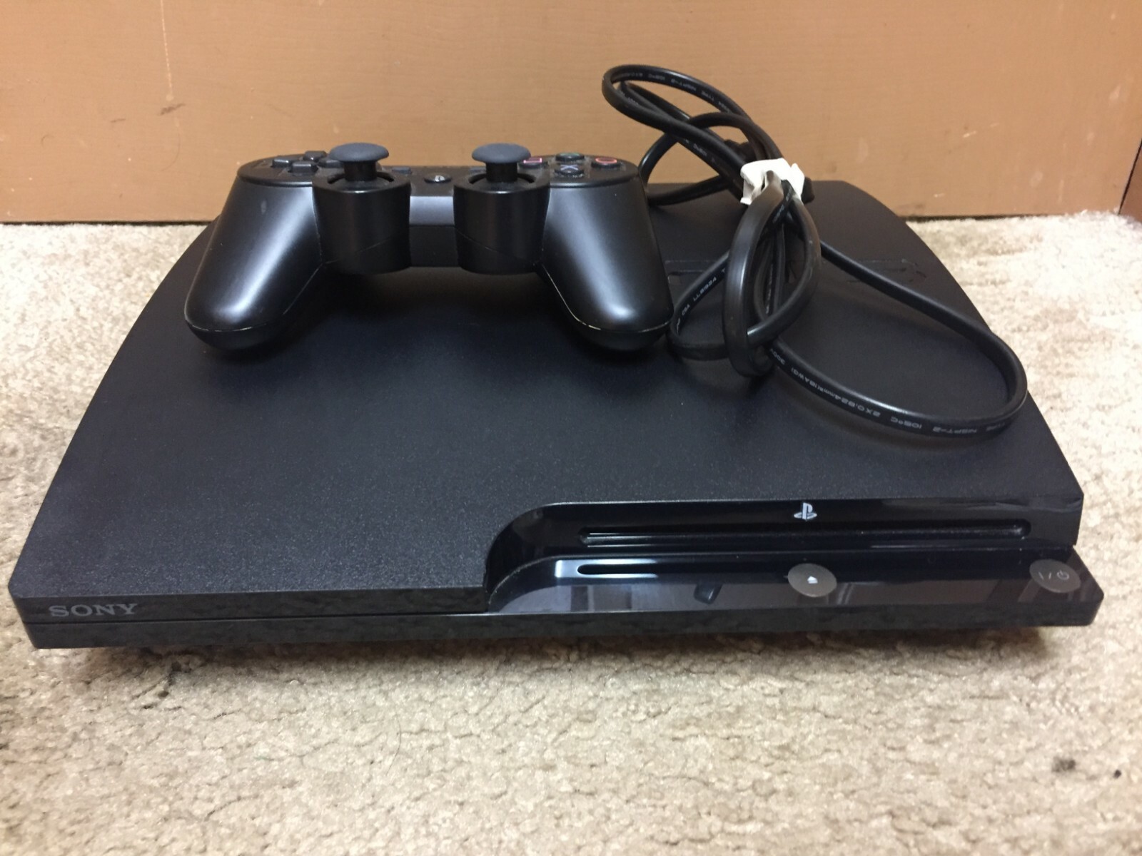 Sony PlayStation 3 PS3 Slim 160GB Console Model CECH-2501A GREAT