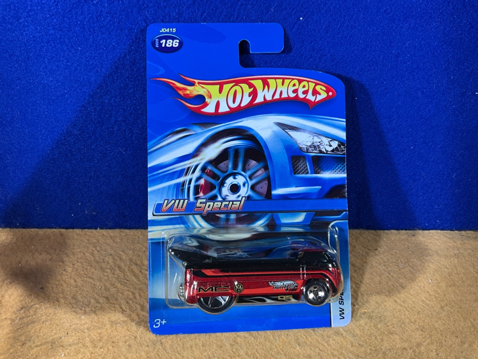 K10-44 HOT WHEELS - 2005 - VW SPECIAL / VW DRAG TRUCK - #186 - RED