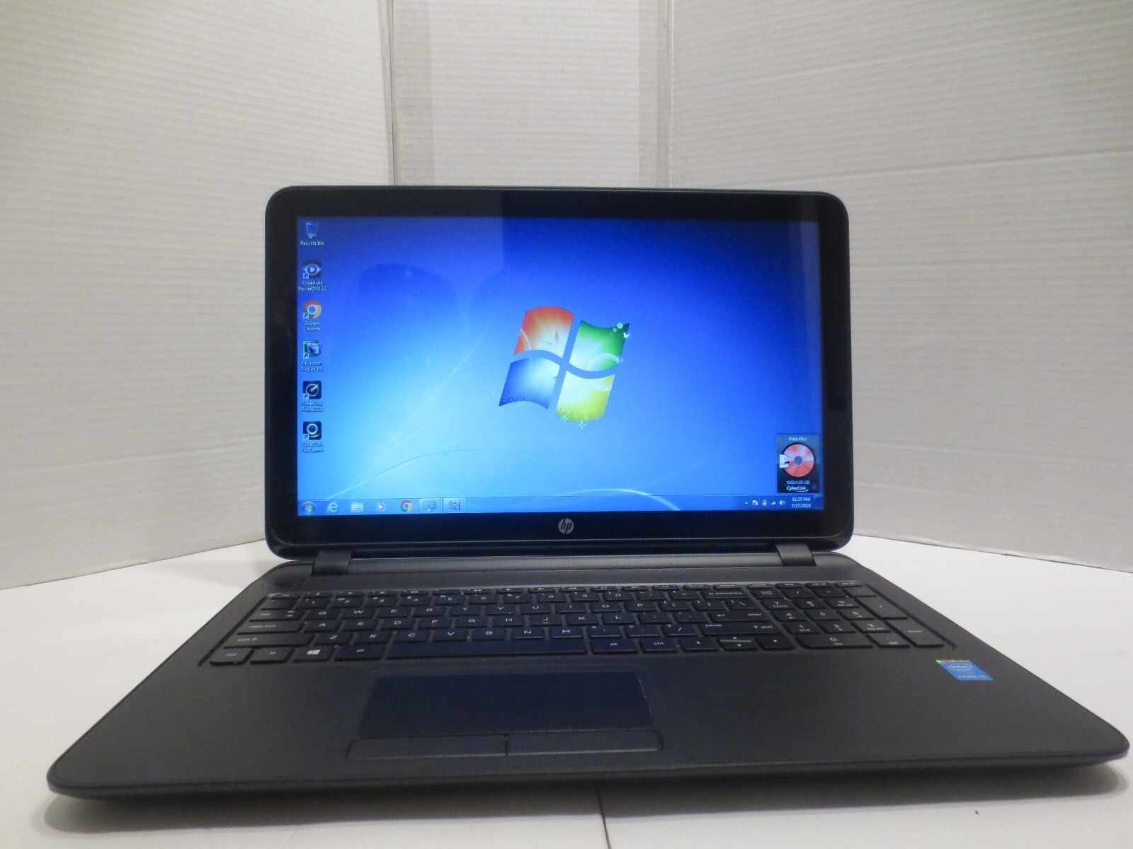 HP 15-F010DX TOUCH CORE i3-4010U@1.7GHz 8GB RAM 500GB HDD WINDOWS