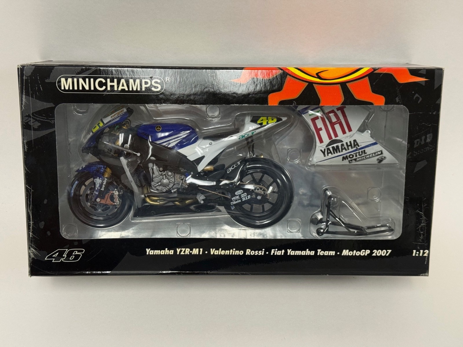 1/12 Minichamps Yamaha YZR-M1 from 2007 Moto GP Valentino Rossi