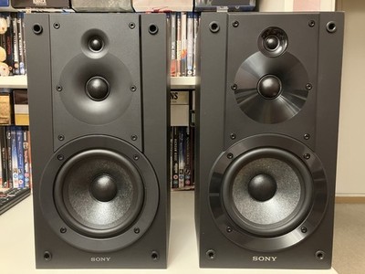 Sony SS-CS5 3-Way 3-Driver Bass Reflex Stereo Bookshelf Speakers