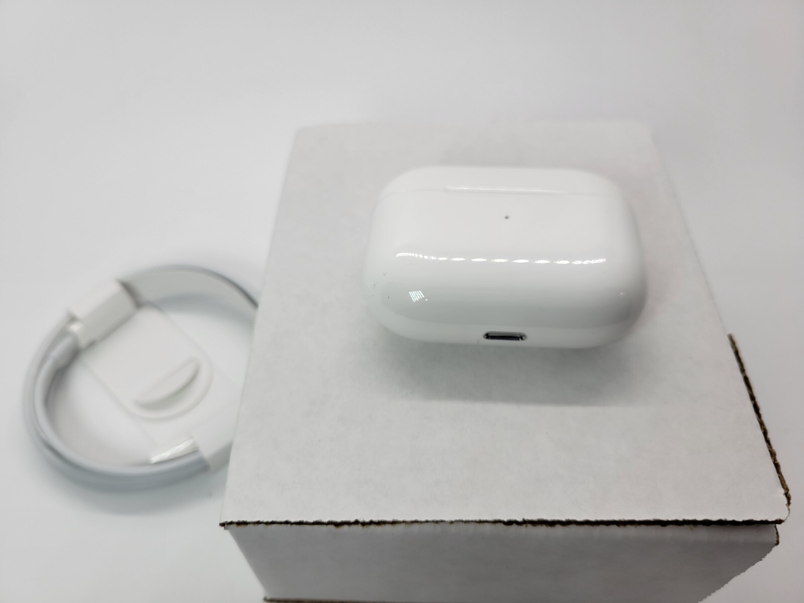 Apple Airpods Pro with Wireless Charging Case - A2083 MWP22AM/A