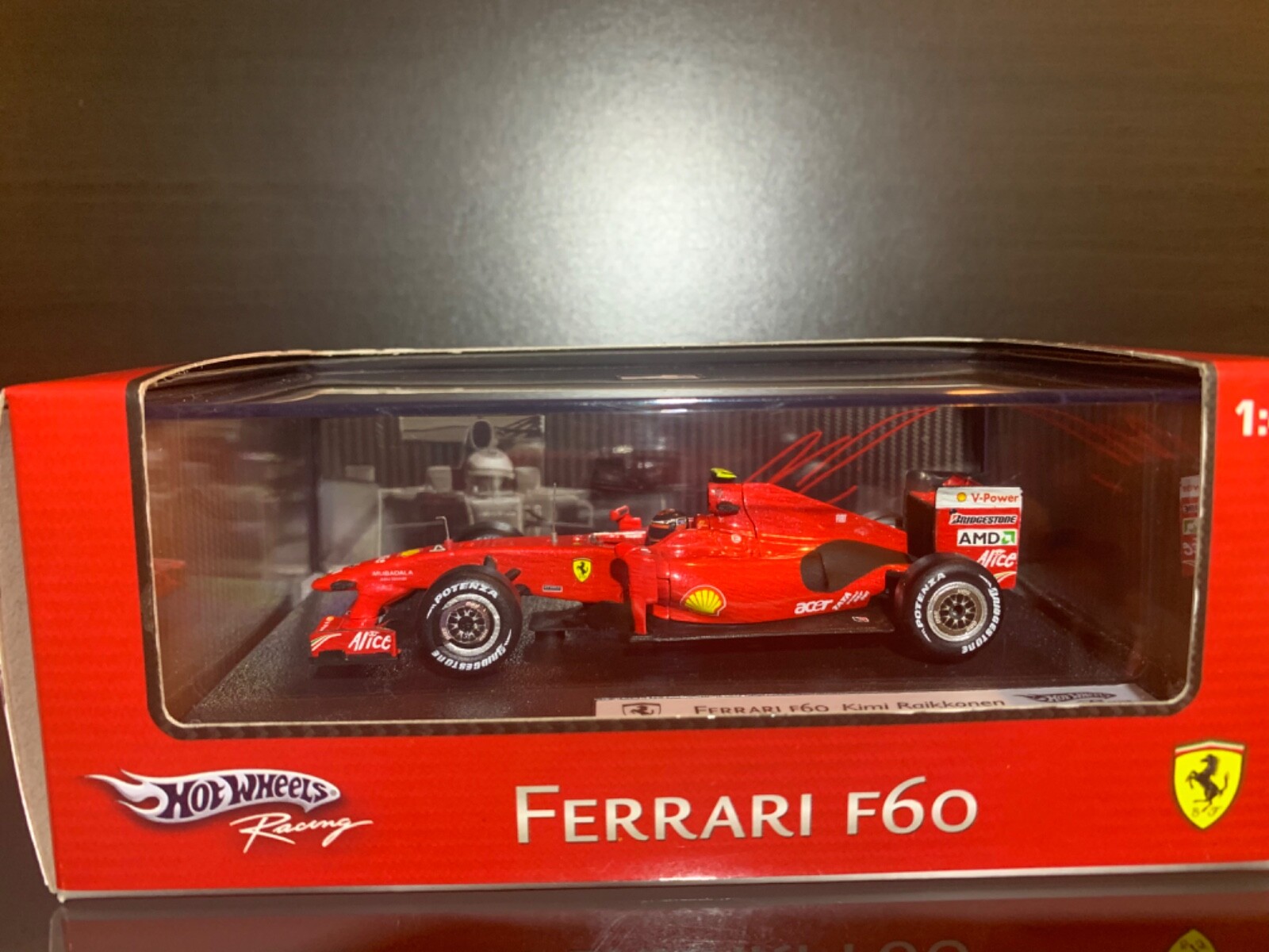 2009 Hot wheels Racing Ferrari F60 1:43 Kimi Raikkonen F1 sealed