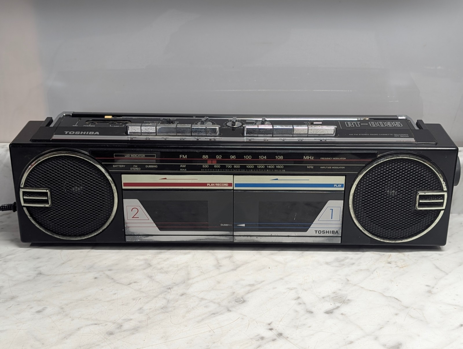 TOSHIBA 3BAND（AM・FM・SW 短波放送）ラジカセRT-580F TOSHIBA 3BAND