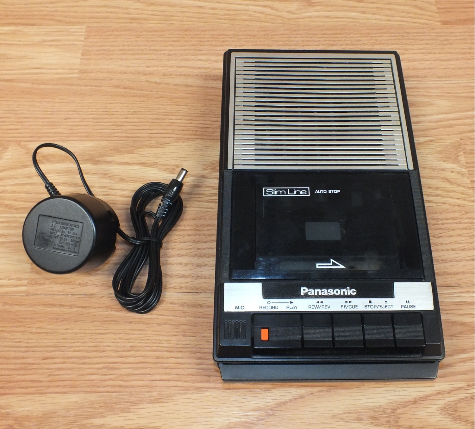 Vintage Panasonic (RQ-2103) Slim Line Cassette Recorder w/ Power