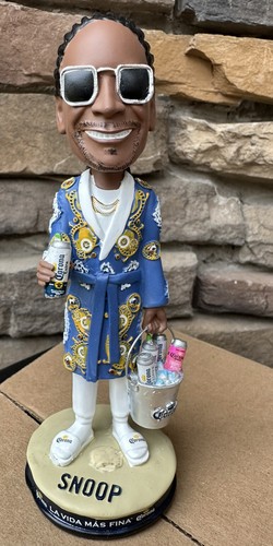 SNOOP DOGG COLLECTORS EDITION BOBBLEHEAD NODDER 2023 CORONA BEER 7
