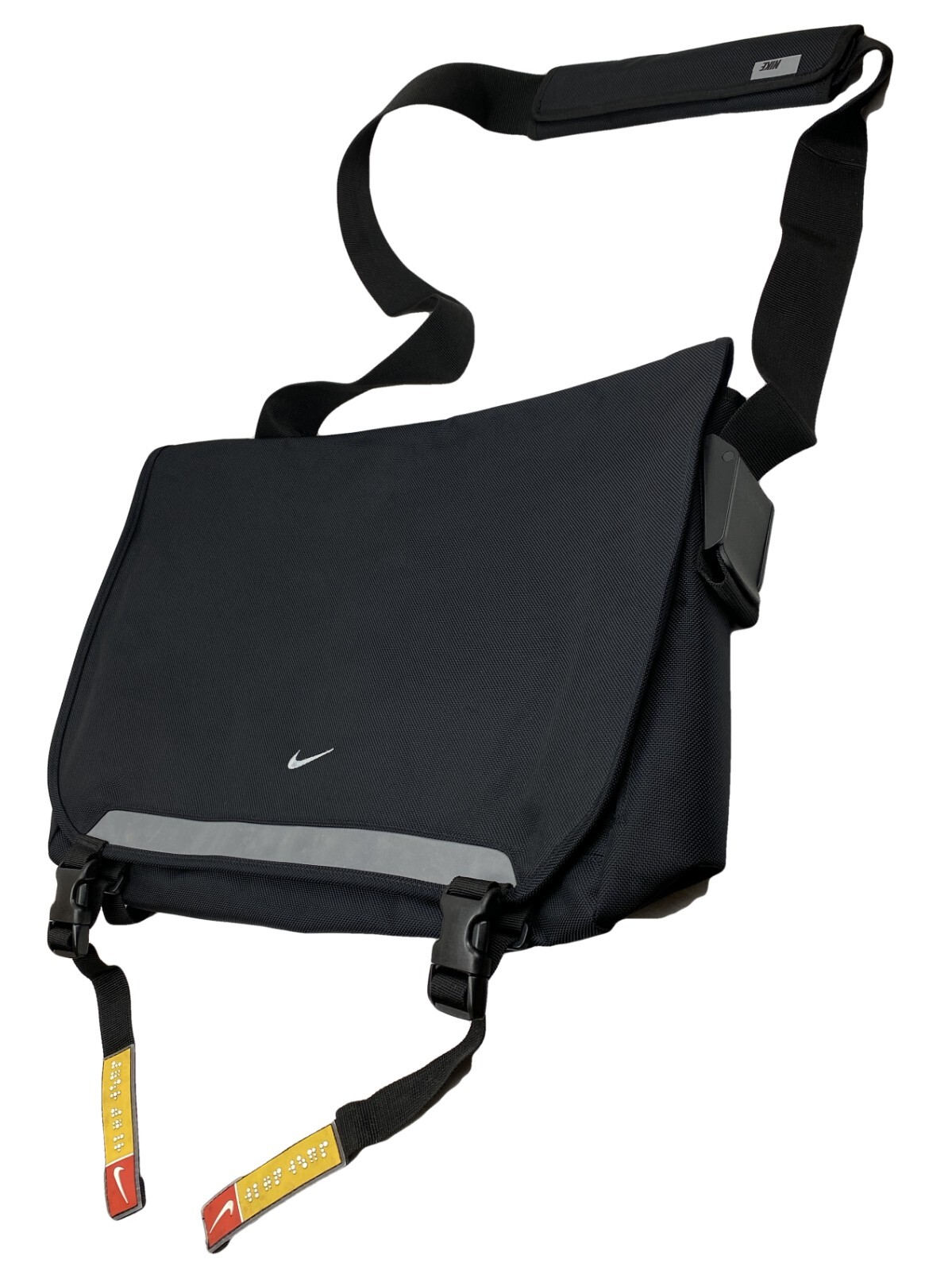 NIKE MESSENGER BAG Vintage Reflective BA1029 811 Black NEW | eBay