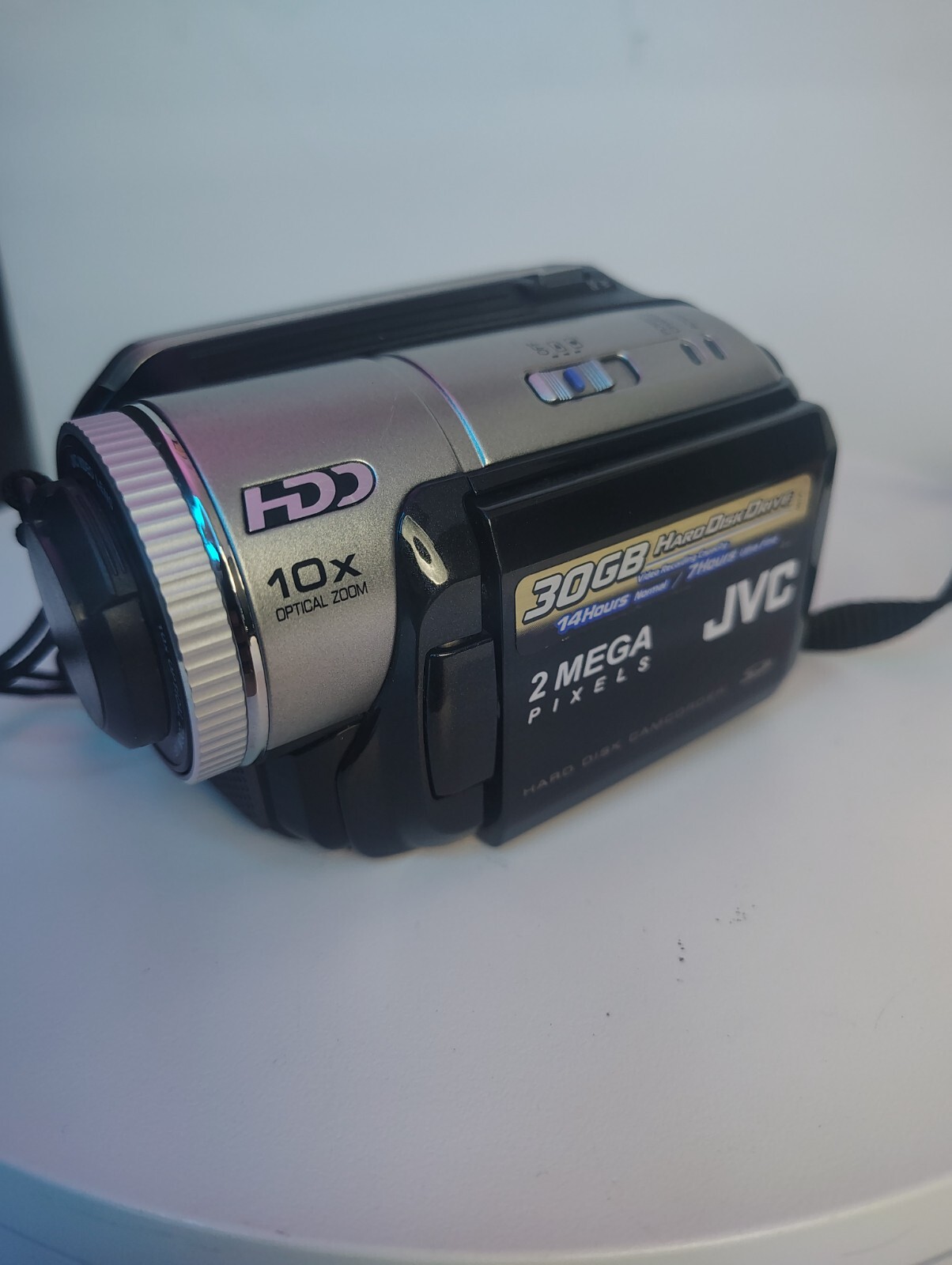 JVC Everio GZ-MG70 30GB Hard Disk Camcorder with 10x Optical Zoom
