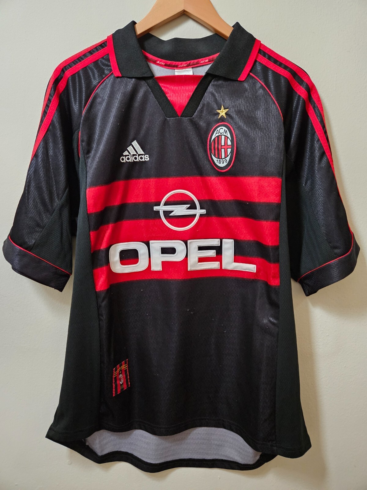 Zvonimir Boban - A.C. Milan - player issued shirt - rare 3rd model