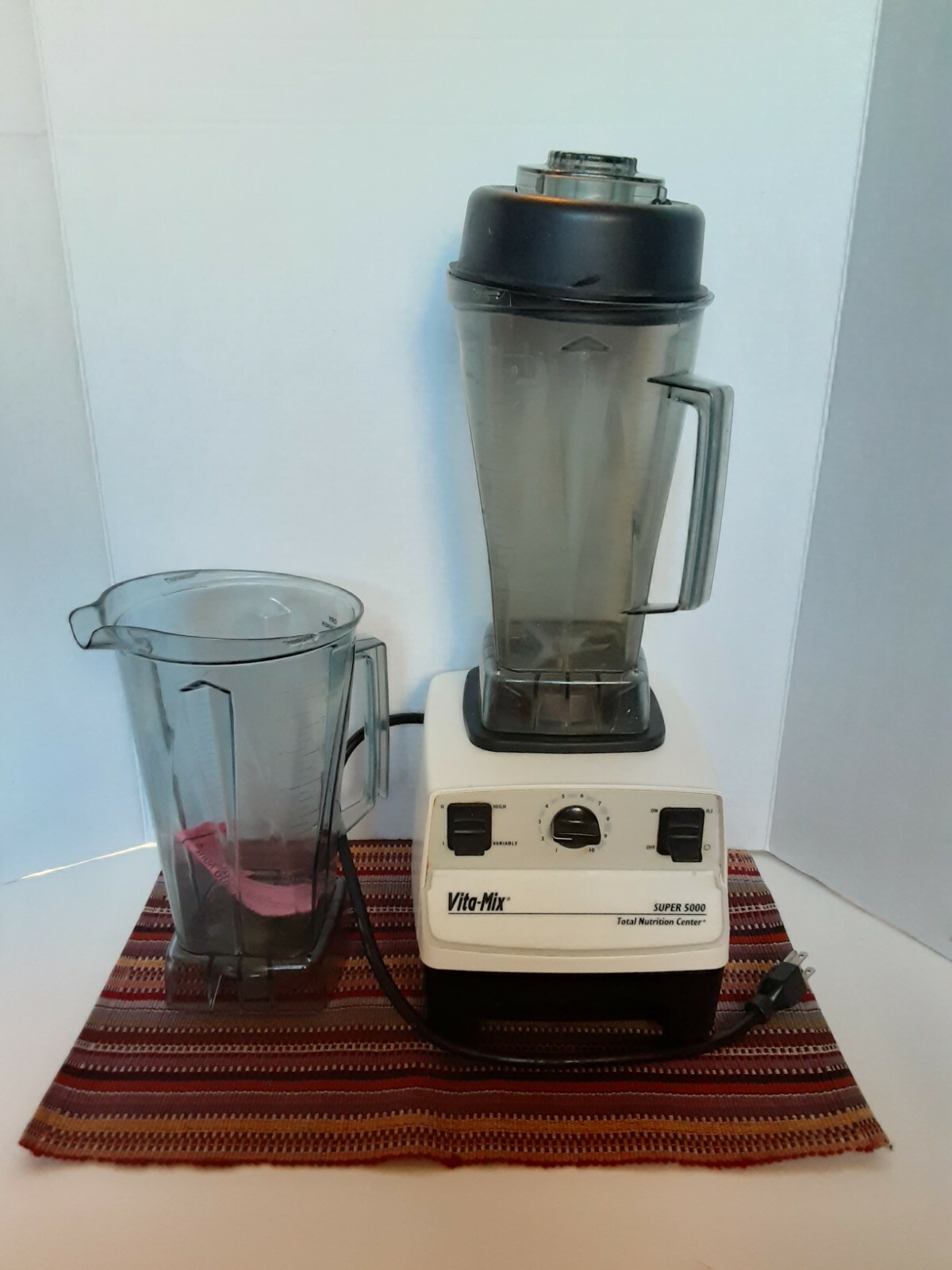 Vita-Mix Super 5000 Total Nutrition Center VM0103 Blender Wet and