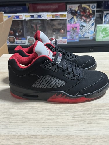 Size 9.5 - Jordan 5 Retro Low Alternate 90 2016 brand new BRed AJ5