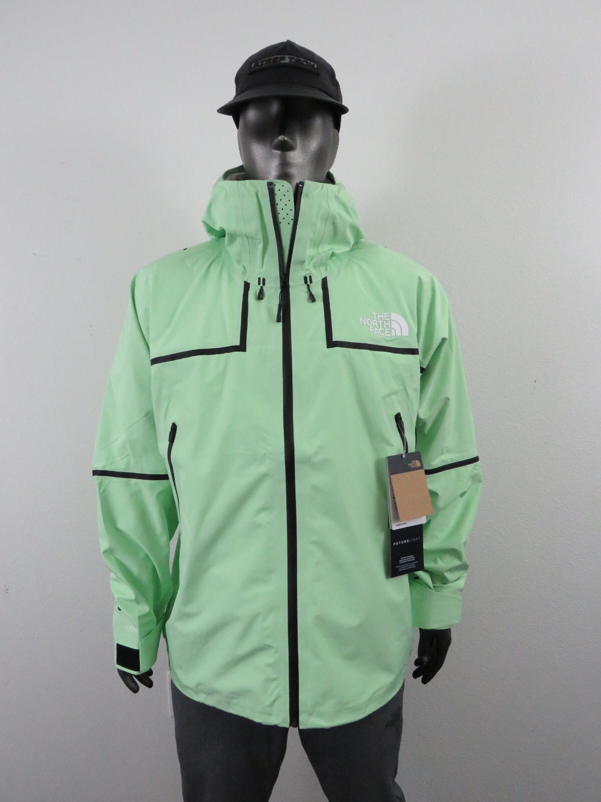 Mens The North Face RMST REMASTERED Futurelight Hooded Mountain