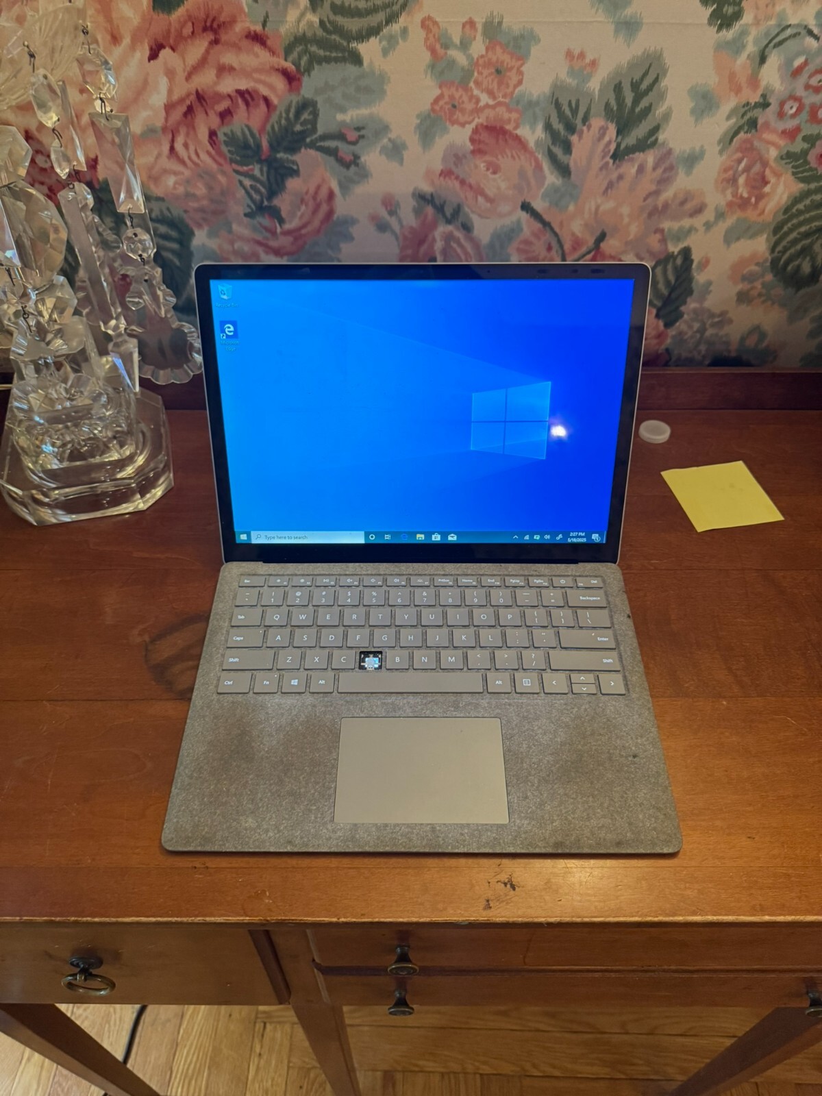 Microsoft Surface Laptop (1st Gen, Model 1769) | i7-7660U | 16GB