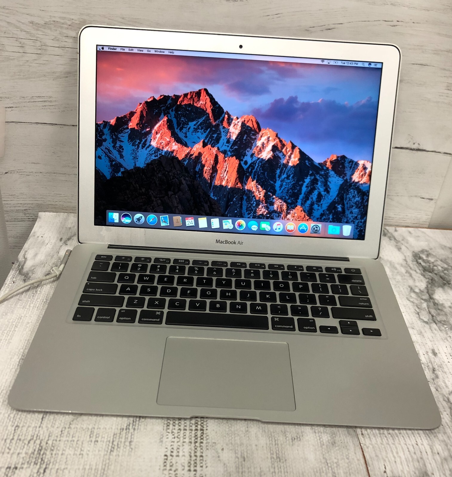 Apple MacBook Air 13