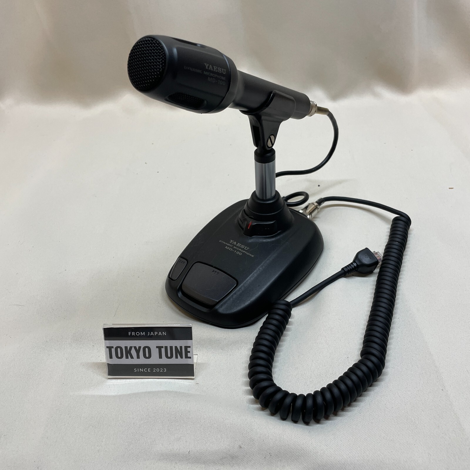 Yaesu MD-100A8X Dynamic Desktop Microphone 8-Pin Radio Amateur Ham