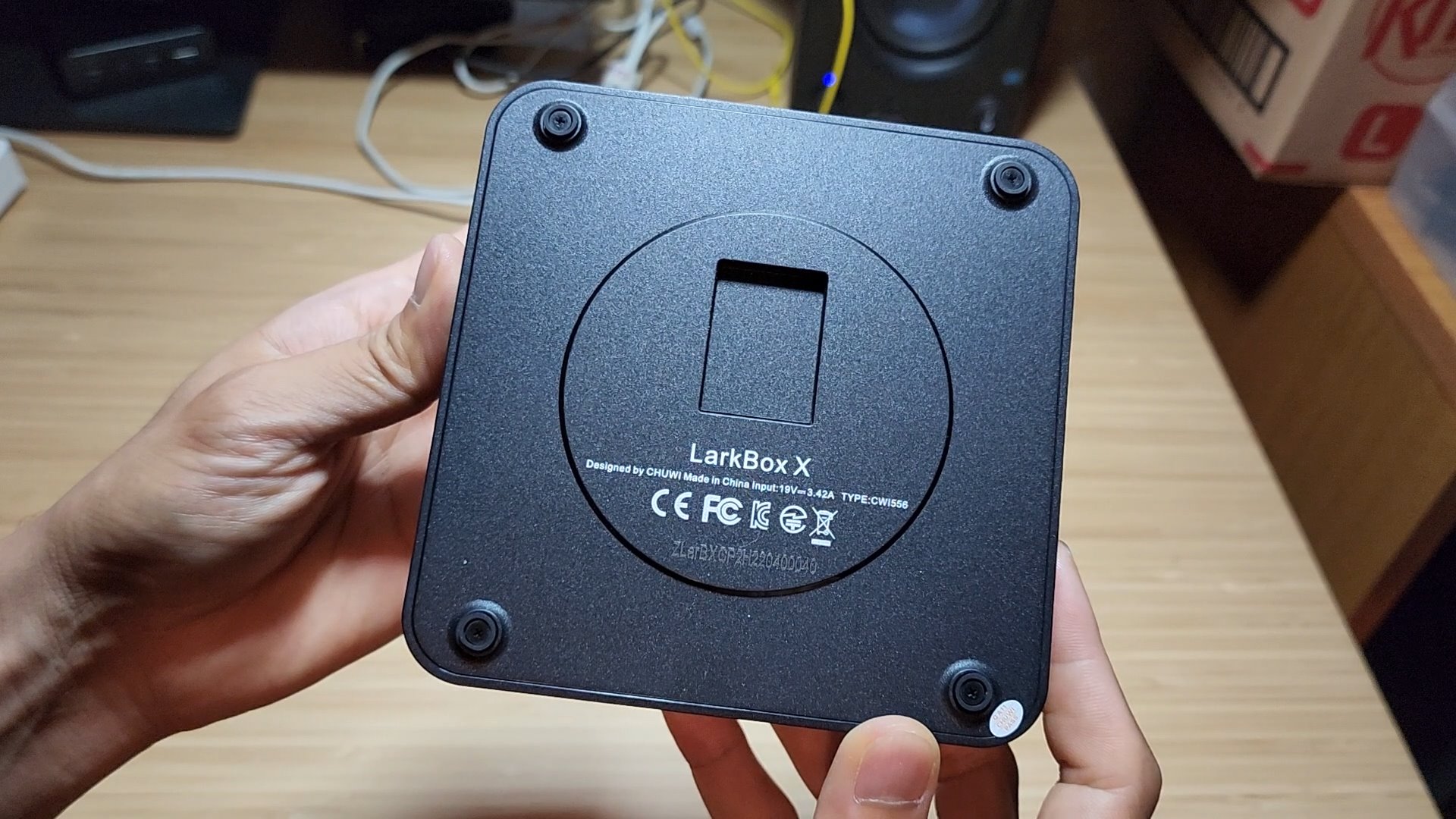 5万円台で買える、結構スペックが高いミニパソコン！CHUWI LarkBox Xを