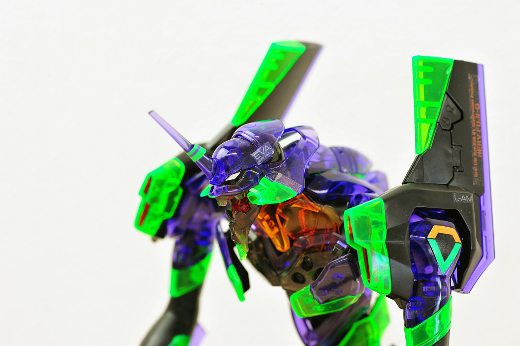エヴァプラモデル史上初の色付きクリア、初号機の富士急限定モデル